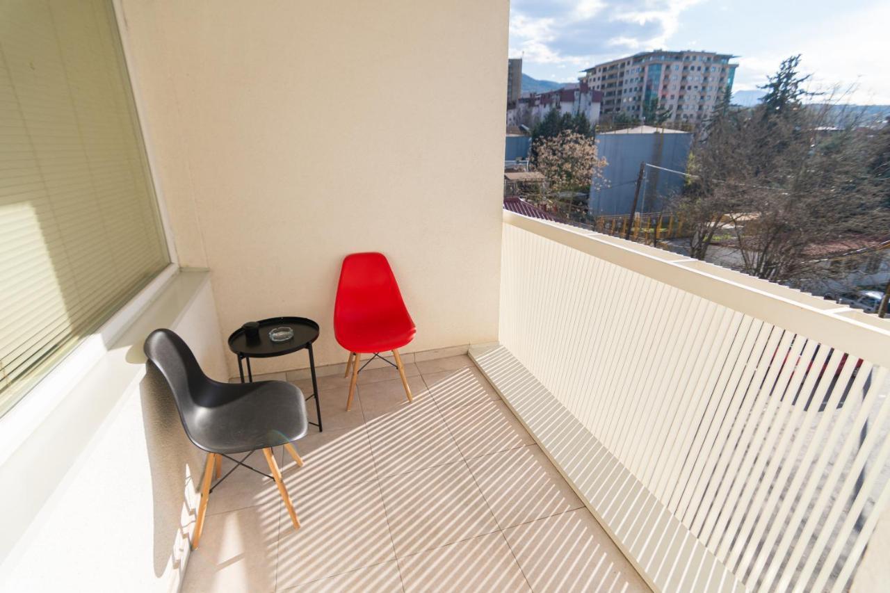 High-End Spacious Apartment Next To City Mall Skopje Eksteriør bilde